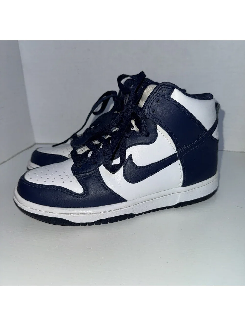 Nike Dunk High GS White Midnight Navy DB2179-104 Size 5Y Women’s 6.5 With Box
